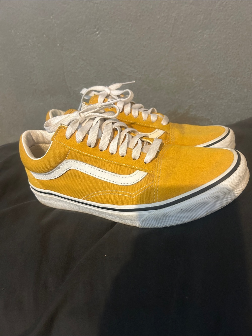 Vans Old Skool Low Top Sneakers - Yellow with White Stripe